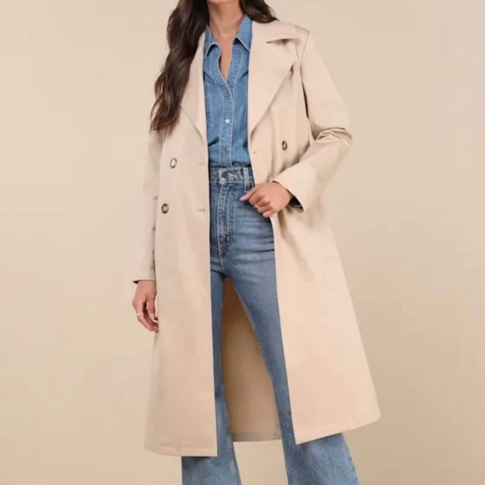 Lulu’s “Fave Forecast Beige Twill Trenchcoat”- Size Small